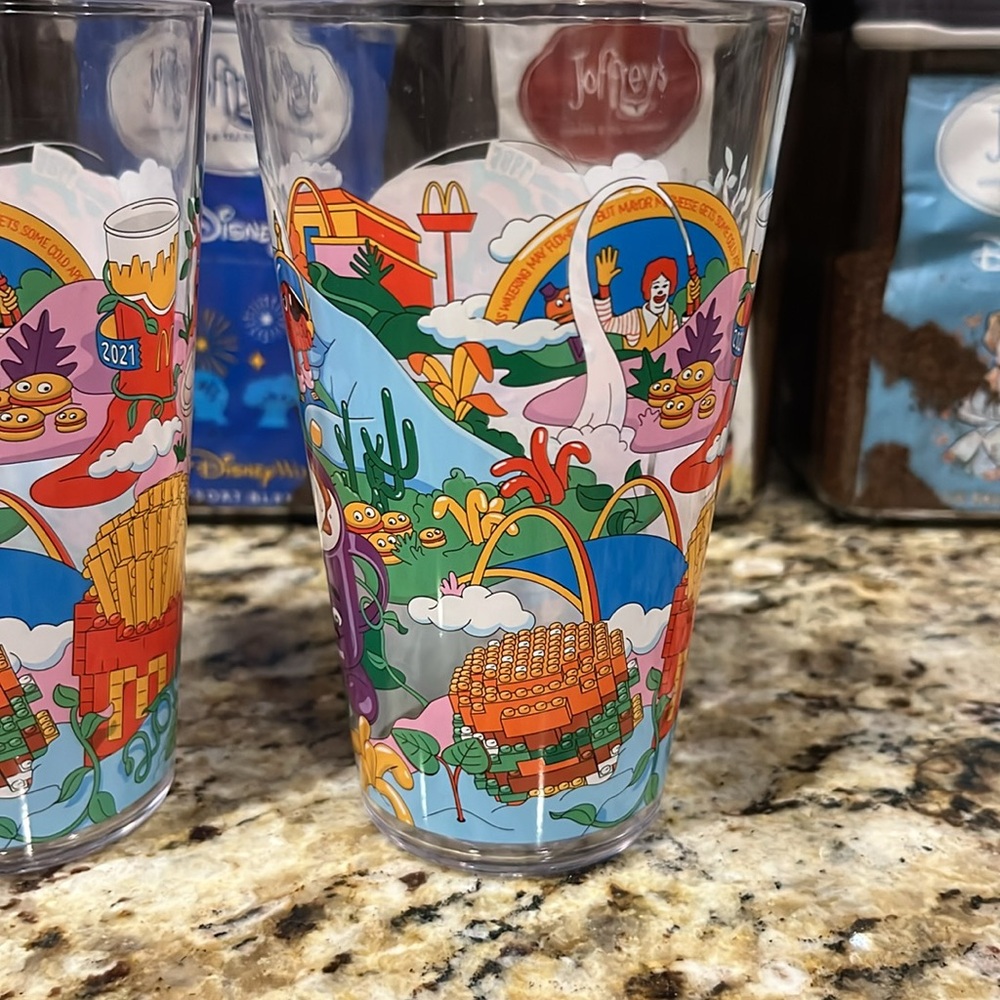 McDonald’s 2024 Collector Cups Grimace Minions Jurassic Nuggets Fry Guys Set - Picture 5 of 9